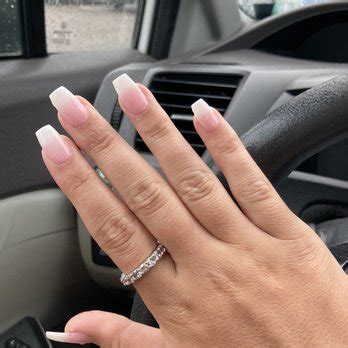 Magic Nails: Your Go-to for Nail Maintenance in Narragansett